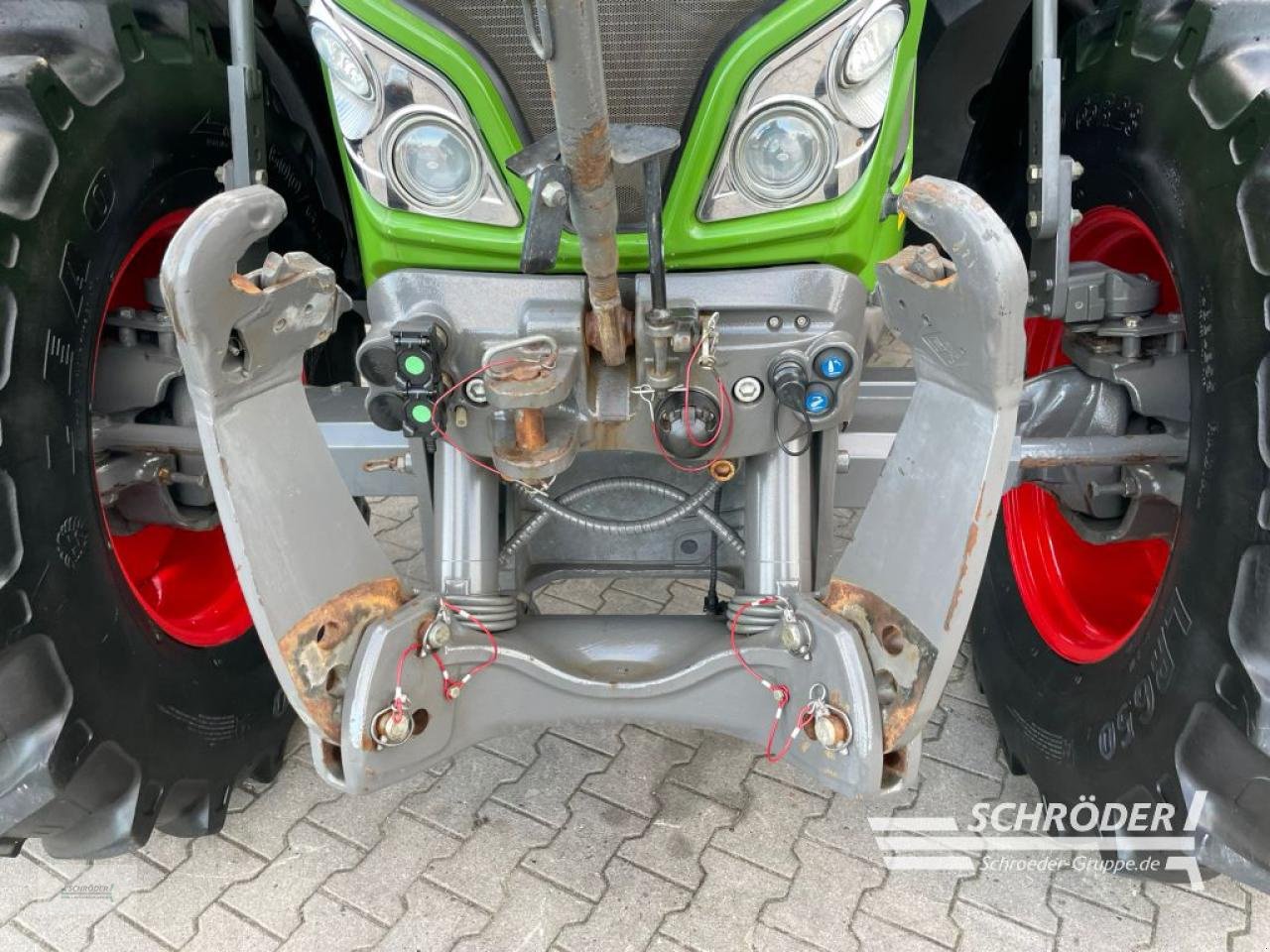 Traktor типа Fendt 724 VARIO S4 PROFI PLUS | RTK + VRC, Gebrauchtmaschine в Wildeshausen (Фотография 8)